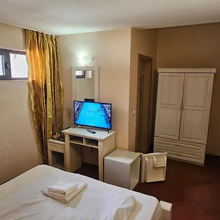 Guest house Anex 2*