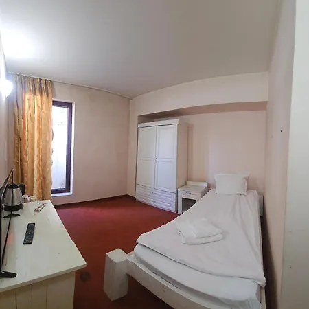 Guest house Anex 2*